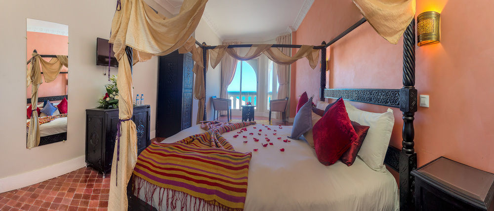 Palais Du Calife Riad Spa & Clubbing (Adults Only) Tanca Dış mekan fotoğraf
